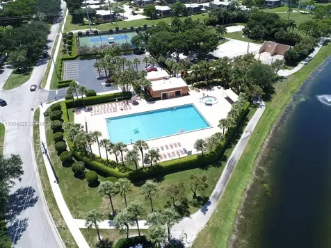 157 Heritage Way West Palm Beach FL 33407