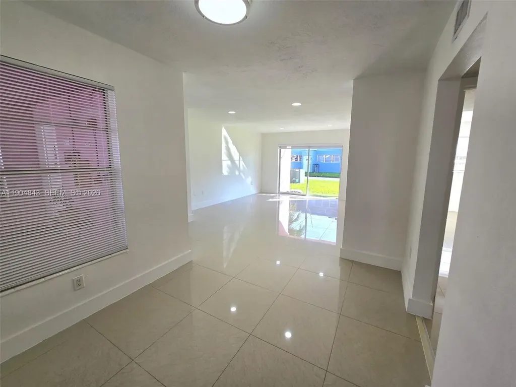 7520 SW 82nd Street Miami FL 33143