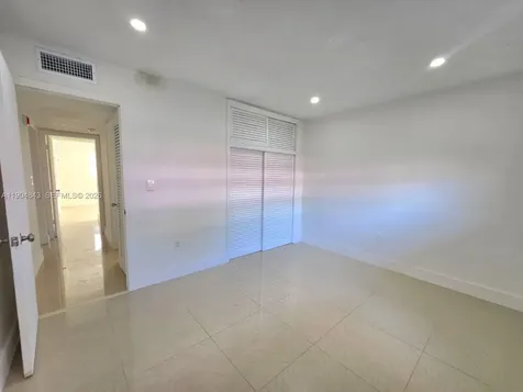 7520 SW 82nd Street Miami FL 33143