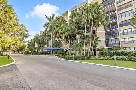 16300 Golf Club Road Weston FL 33326