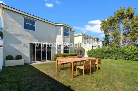 9042 Dupont Place Wellington FL 33414