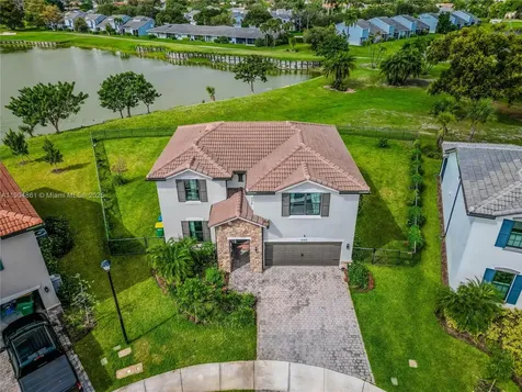 8152 NW 78th Street Tamarac FL 33321