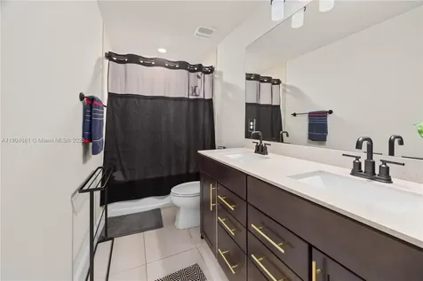 8152 NW 78th Street Tamarac FL 33321