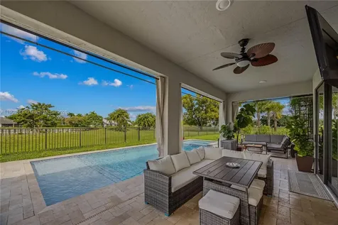 8152 NW 78th Street Tamarac FL 33321