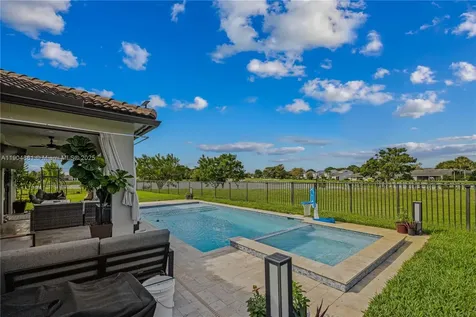 8152 NW 78th Street Tamarac FL 33321