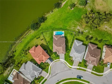 8152 NW 78th Street Tamarac FL 33321