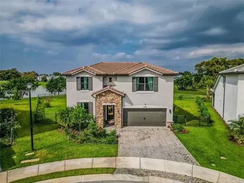 8152 NW 78th Street Tamarac FL 33321