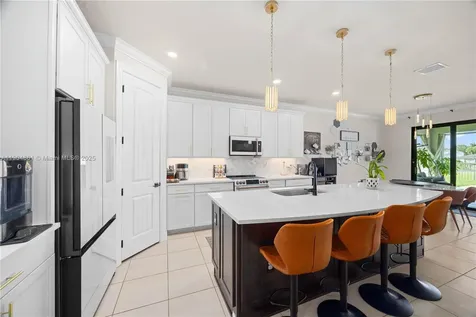 8152 NW 78th Street Tamarac FL 33321