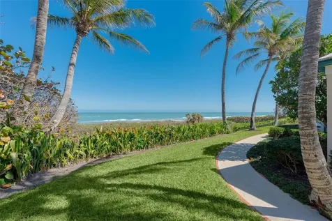 247 S Beach Road Jupiter Island FL 33455