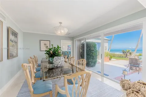 247 S Beach Road Jupiter Island FL 33455