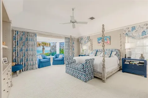 247 S Beach Road Jupiter Island FL 33455