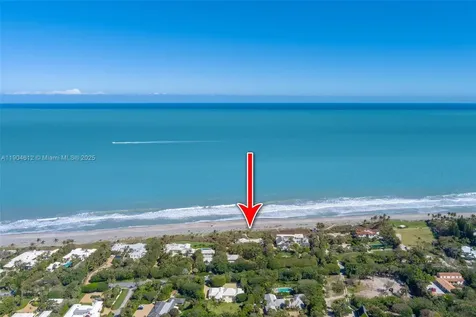 247 S Beach Road Jupiter Island FL 33455