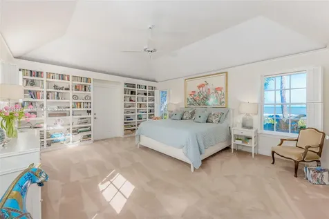 247 S Beach Road Jupiter Island FL 33455