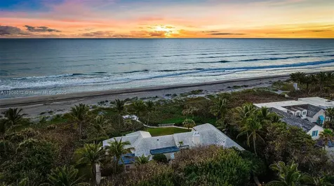 247 S Beach Road Jupiter Island FL 33455