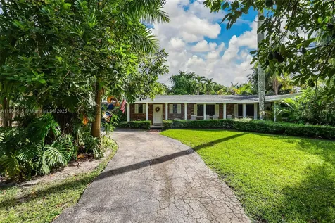 7701 SW 79th Court Miami FL 33143