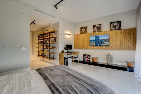 18555 Collins Avenue Sunny Isles Beach FL 33160