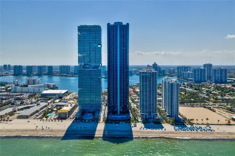 18555 Collins Avenue Sunny Isles Beach FL 33160