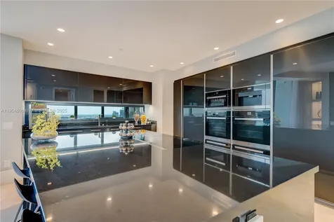 18555 Collins Avenue Sunny Isles Beach FL 33160