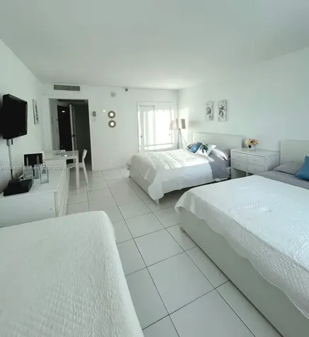5445 Collins Avenue Miami Beach FL 33140
