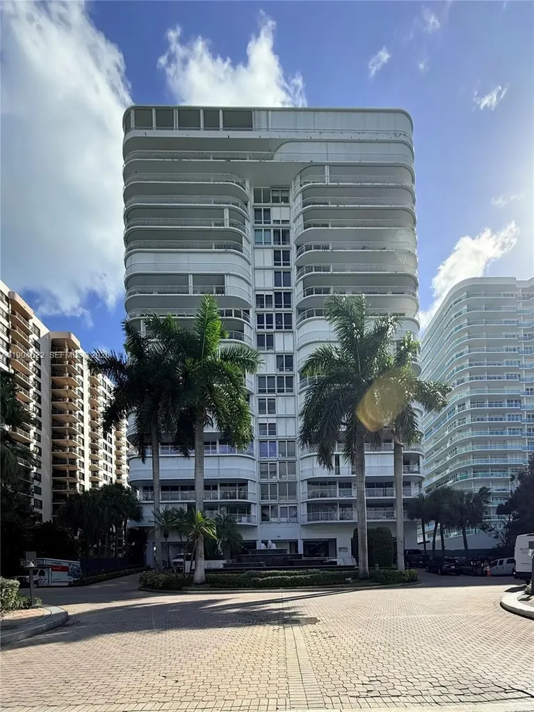 10155 Collins Avenue Bal Harbour FL 33154