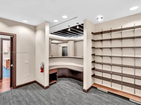 20900 NE 30th Avenue Aventura FL 33180