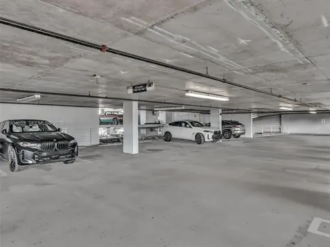 20900 NE 30th Avenue Aventura FL 33180