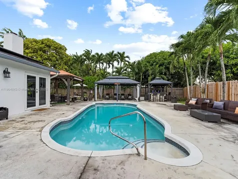 12825 SW 107th Terrace Miami FL 33186