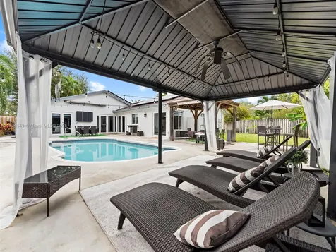 12825 SW 107th Terrace Miami FL 33186