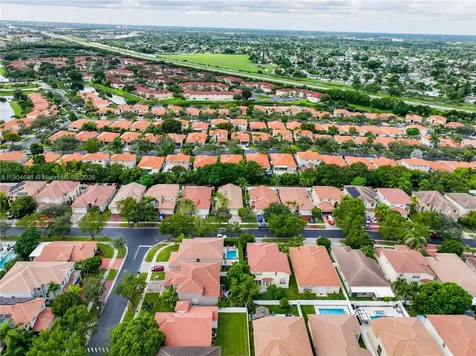 1640 NE 37th Avenue Homestead FL 33033