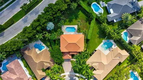 1781 Harbor Pointe Circle Weston FL 33327