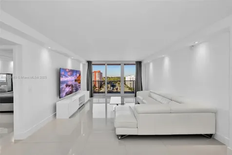 3140 S Ocean Drive Hallandale Beach FL 33009