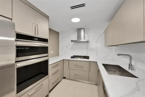 3140 S Ocean Drive Hallandale Beach FL 33009