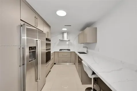 3140 S Ocean Drive Hallandale Beach FL 33009