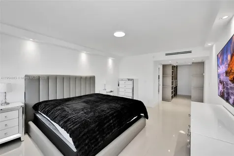 3140 S Ocean Drive Hallandale Beach FL 33009