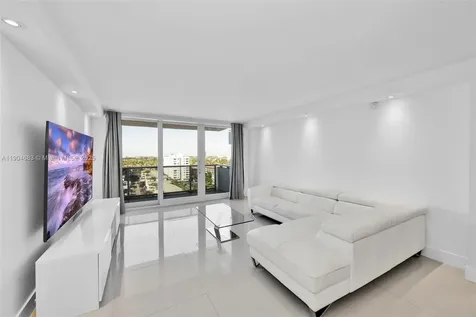 3140 S Ocean Drive Hallandale Beach FL 33009