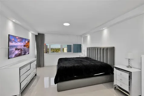 3140 S Ocean Drive Hallandale Beach FL 33009