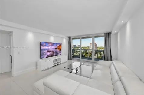 3140 S Ocean Drive Hallandale Beach FL 33009