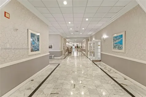 3800 S Ocean Drive Hollywood FL 33019