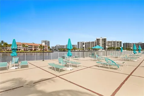 3800 S Ocean Drive Hollywood FL 33019