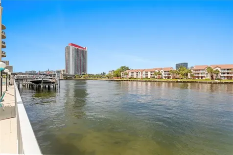 3800 S Ocean Drive Hollywood FL 33019
