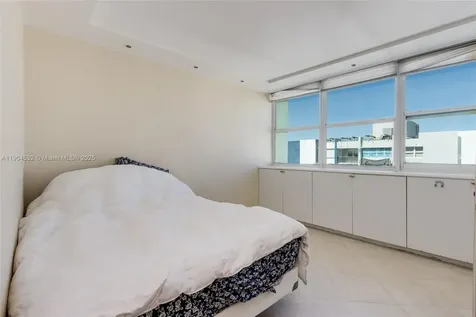 1410 S Ocean Drive Hollywood FL 33019