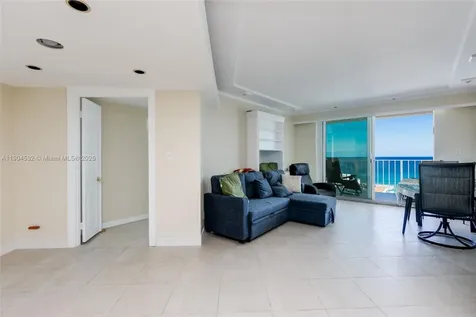 1410 S Ocean Drive Hollywood FL 33019