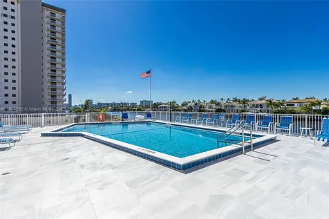 1410 S Ocean Drive Hollywood FL 33019