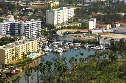 1700 NW North River Drive #51 Miami FL 33125