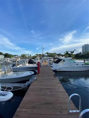 1700 NW North River Drive #51 Miami FL 33125