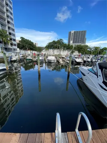 1700 NW North River Drive #51 Miami FL 33125
