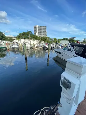 1700 NW North River Drive #51 Miami FL 33125