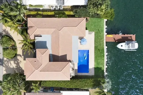1500 NE 103rd Street Miami Shores FL 33138