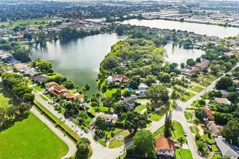 14141 NW 14th Drive Miami FL 33167
