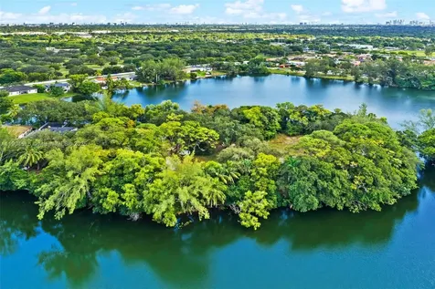 14141 NW 14th Drive Miami FL 33167